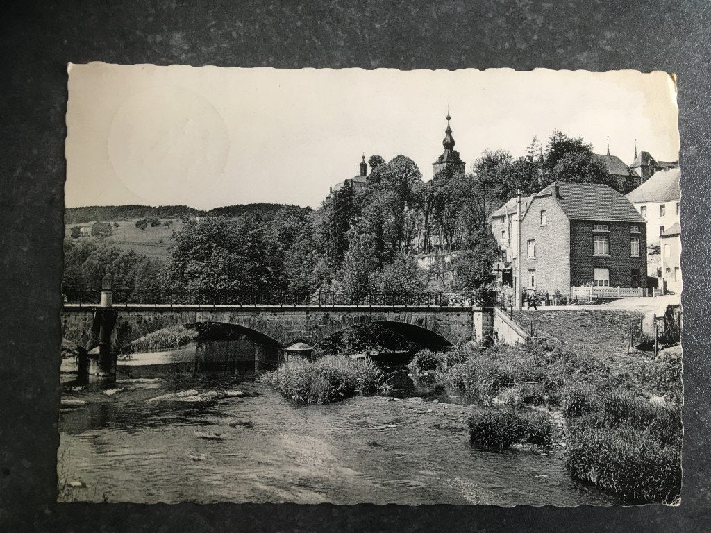 carte postale Vierves-sur-Viroin - pont sur Viroin, Collections, Enlèvement ou Envoi, Namur