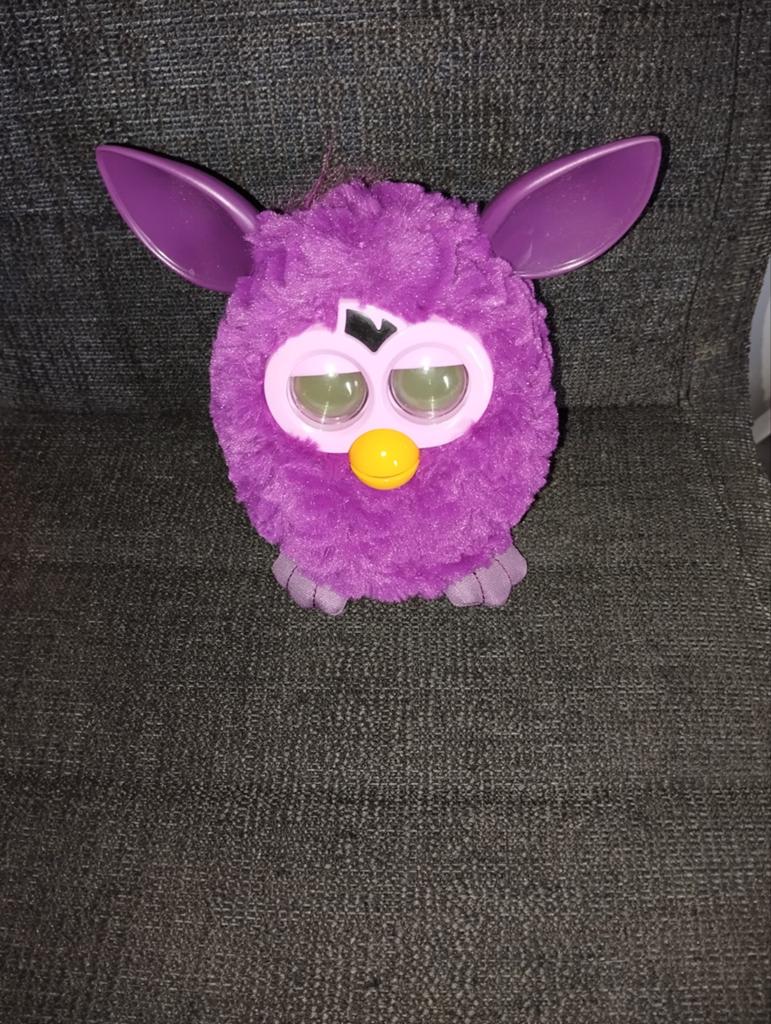 Furby, Enfants & Bébés, Enlèvement