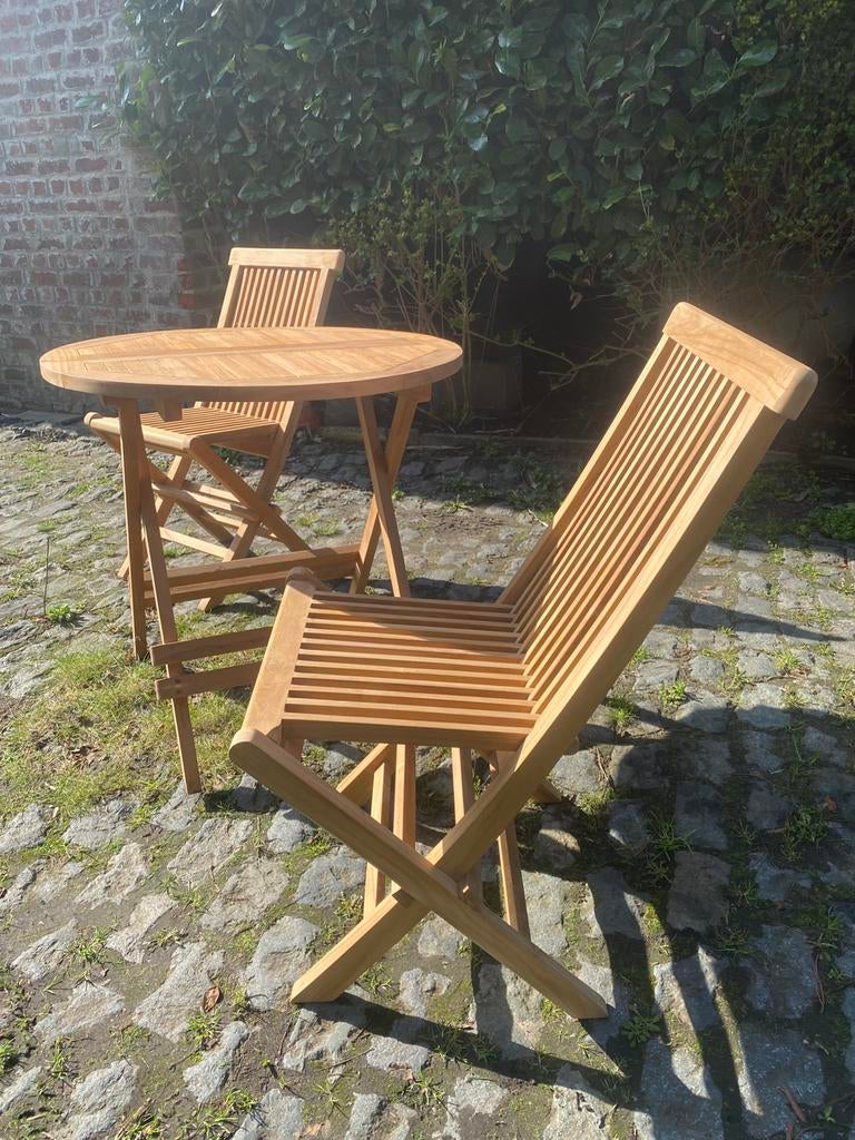 setje tafel en 2 plooistoelen in teak, NIEUWSTAAT, Ophalen