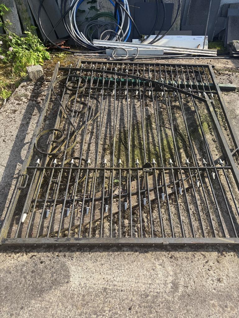 Authentiek sierhekken, Tuin en Terras, Ophalen, Met poort, Gebruikt, Sierhekwerk
