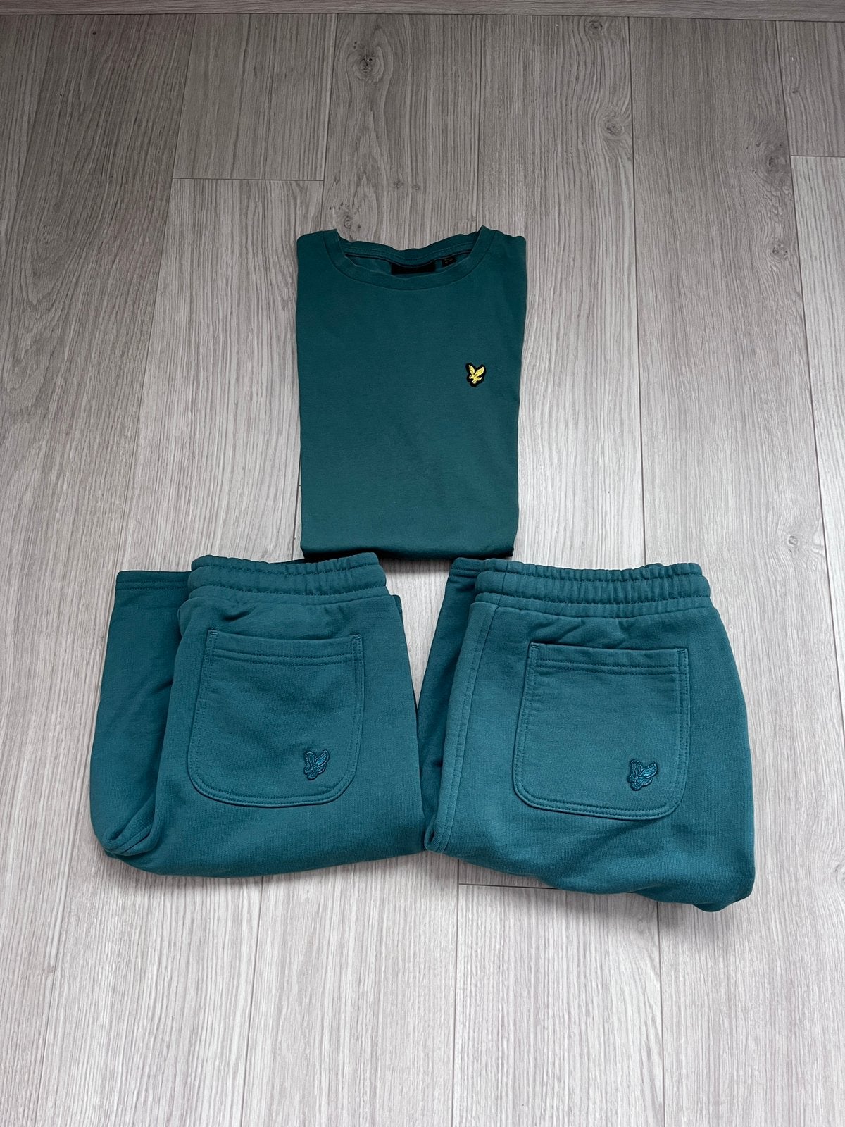 Pakket Lyle & Scott, Ophalen, Zo goed als nieuw