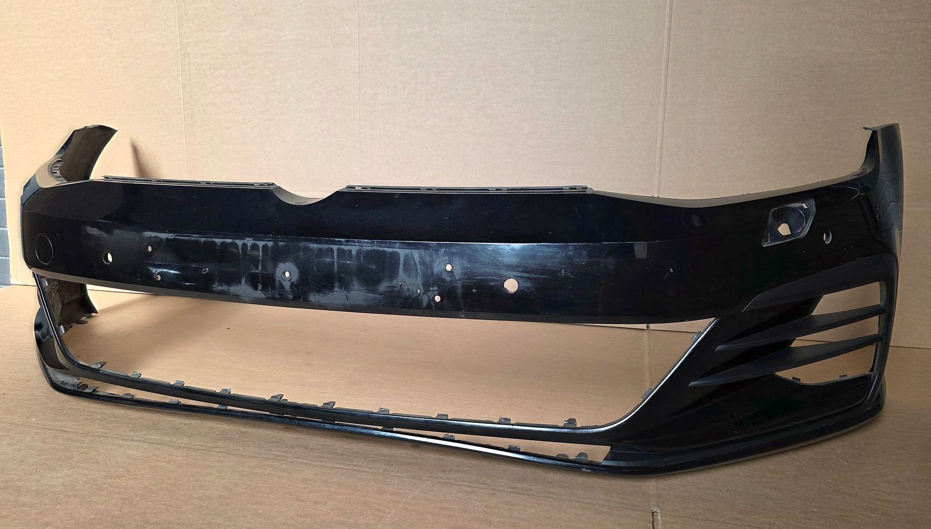 Voorbumper Volkswagen Golf 7 VII 7.5 4xPDC KLS GTI GTD VW, -, Origine de la pièce connue, Utilisé, -