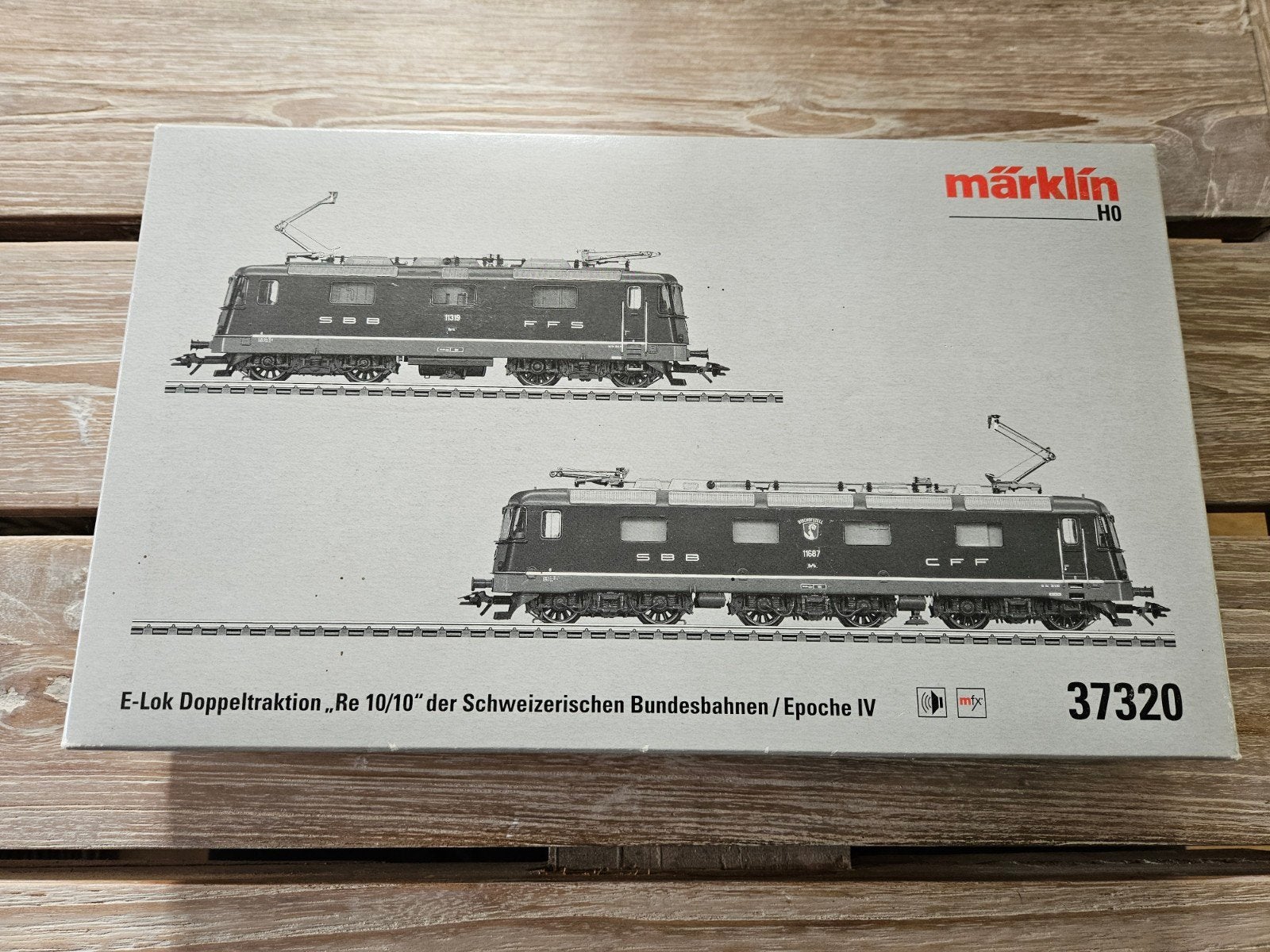 Märklin 37320 Double Traction Re10/10 CFF, Wisselstroom, Gebruikt, Locomotief, Ophalen of Verzenden