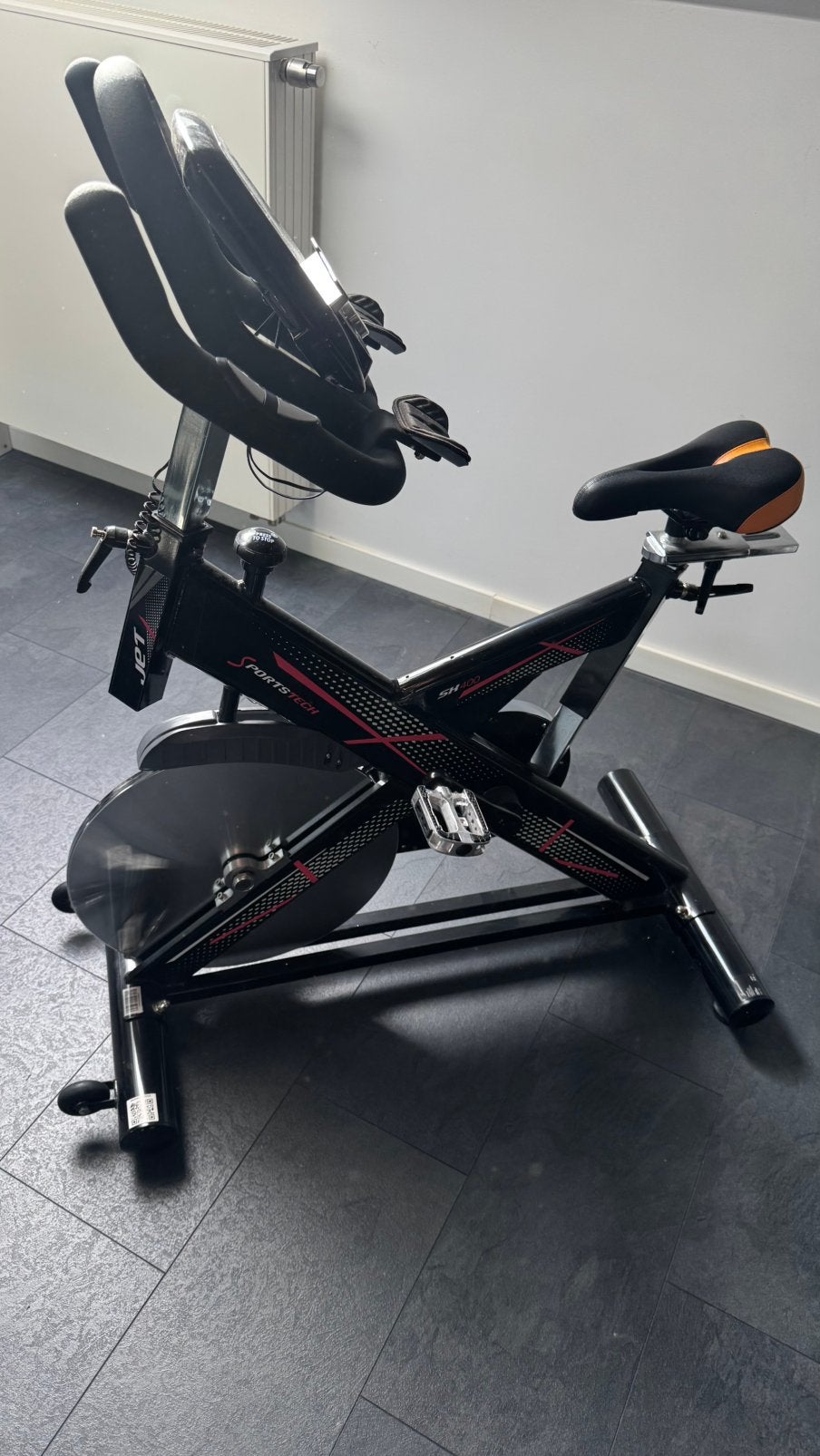 Sportstech Vélo d’Appartement SX200: Application Smartphone, Enlèvement, Comme neuf