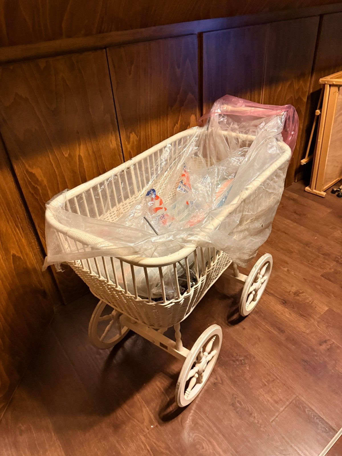 Antieke koets, Kinderen en Baby's, Ophalen, Zo goed als nieuw