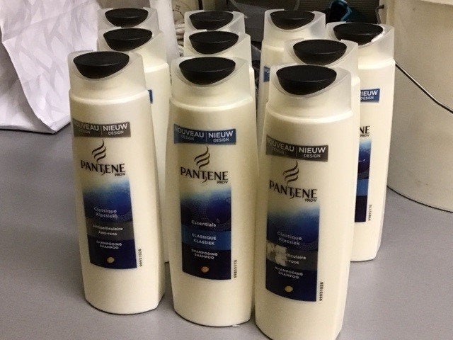 shampoing pantene 10 flacons de 250 ml, Enlèvement ou Envoi, Neuf
