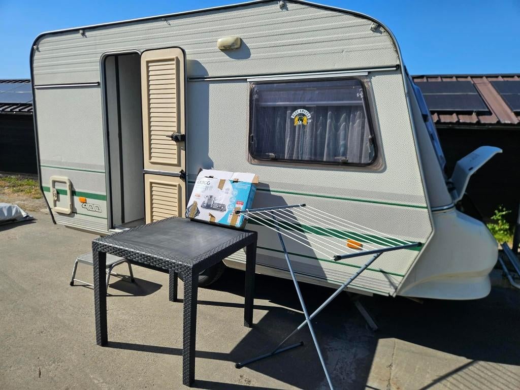 Caravan chateu, Caravans en Kamperen, Caravans, Particulier, tot en met 3, 500 - 750 kg, Treinzit, Chateau, Koelkast, Uitbouw voortent