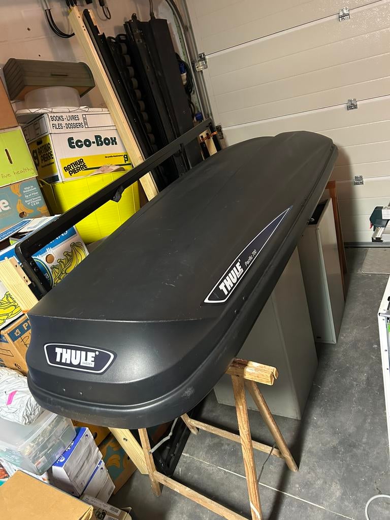 Thule Pacific 700, Autos : Divers, Coffres de toit, Enlèvement, Utilisé