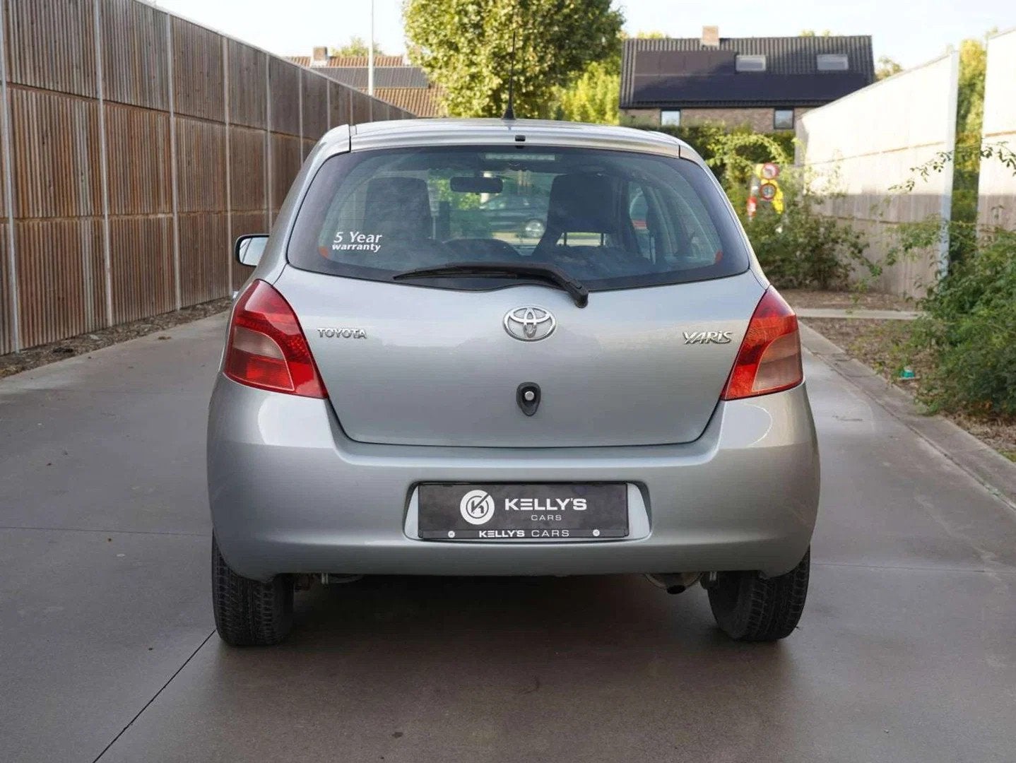 Toyota Yaris 1.3i VVT-i 16v Connected, Autos, Bluetooth, Achat, 87 ch, Boîte manuelle