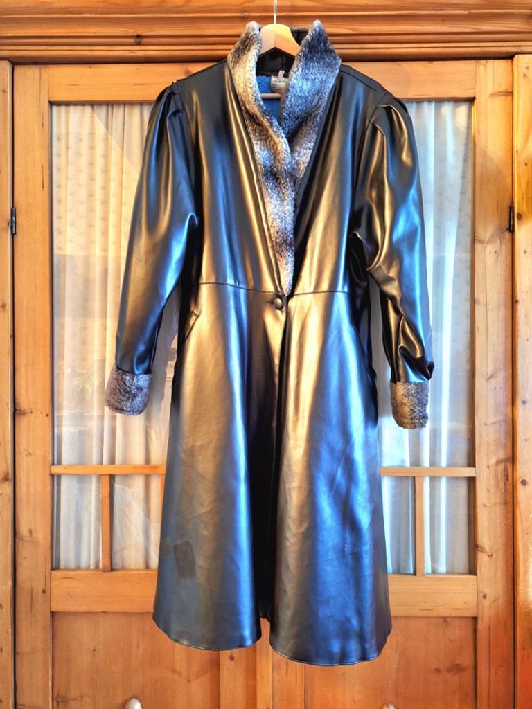 Manteau en vinyle authentique vintage eightie's T. 40 à 44, Vêtements | Femmes, Vestes | Hiver, Vintage, Porté, Taille 42/44 (L)