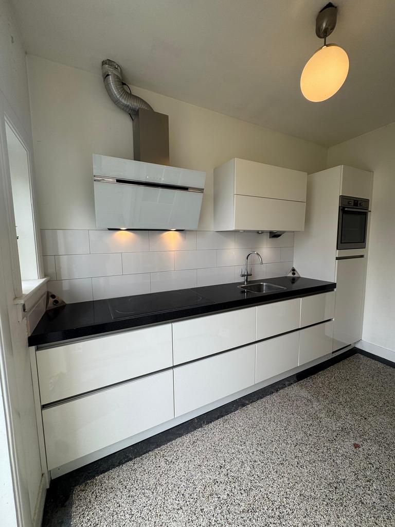 Complete Nette Rechte Keuken + Apparatuur AEG + GEDEMONTEERD, Huis en Inrichting, Keuken | Complete keukens, Enkelwandige keuken