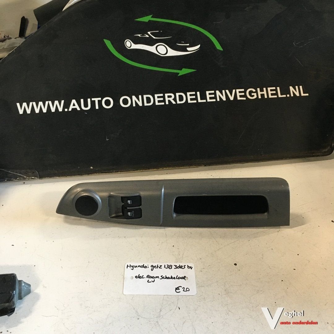 Hyundai Getz 1.3 3drs 2004 Wagennr 2500003 Raamschakelaar Li, Gebruikt, -, -, Ophalen of Verzenden