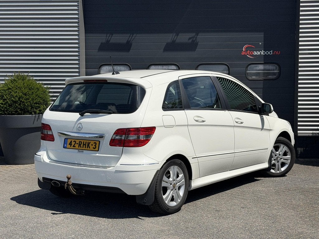 Mercedes-Benz B-klasse 180 CDI Business Class | Panoramadak, Voorwielaandrijving, Monovolume, Gebruikt, 4 cilinders