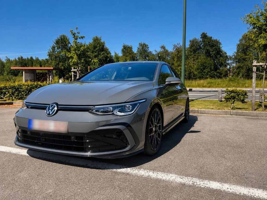 Golf 8 / R-line / iQ-light, Autos, Volkswagen, 1385 kg, Argent ou Gris, Achat, 109 g/km