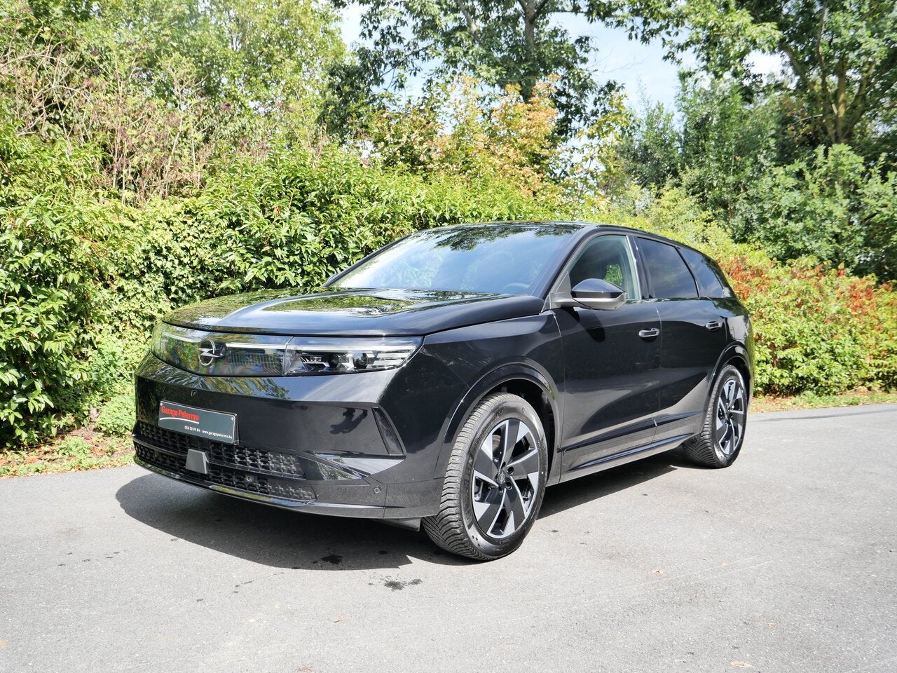 Opel Grandland GS Electric   213 PK TOT 8  STE JAAR WAARBOR, Auto's, Euro 6, 0 kg, Zwart, 214 pk