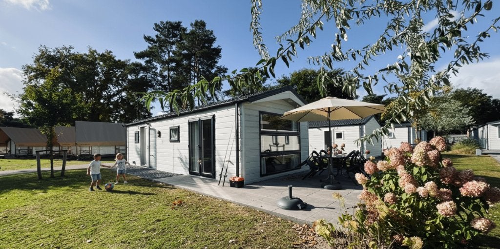 Chalet moderne au bord de l'eau, parc familial, mobil-home, Jusqu'à 2