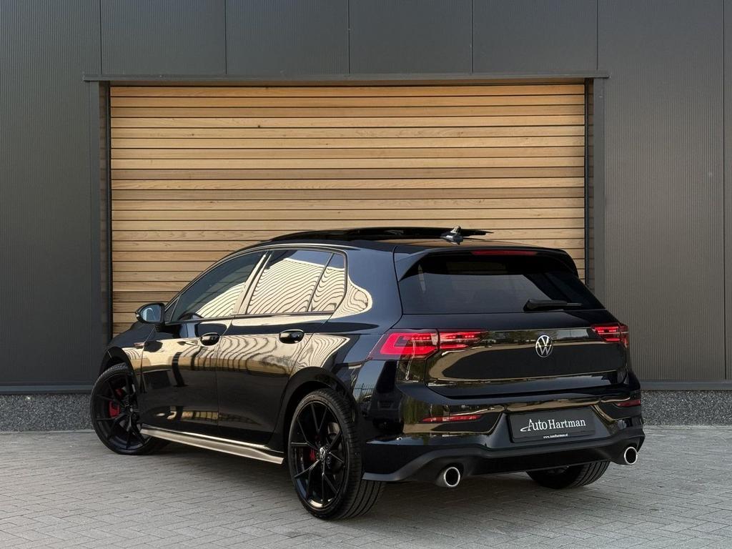 Volkswagen Golf 2.0 TSI GTI PANO|H&K|HEAD-UP|ACC|STUURVERWAR, Auto's, Automaat, Zwart, Zwart, Bedrijf