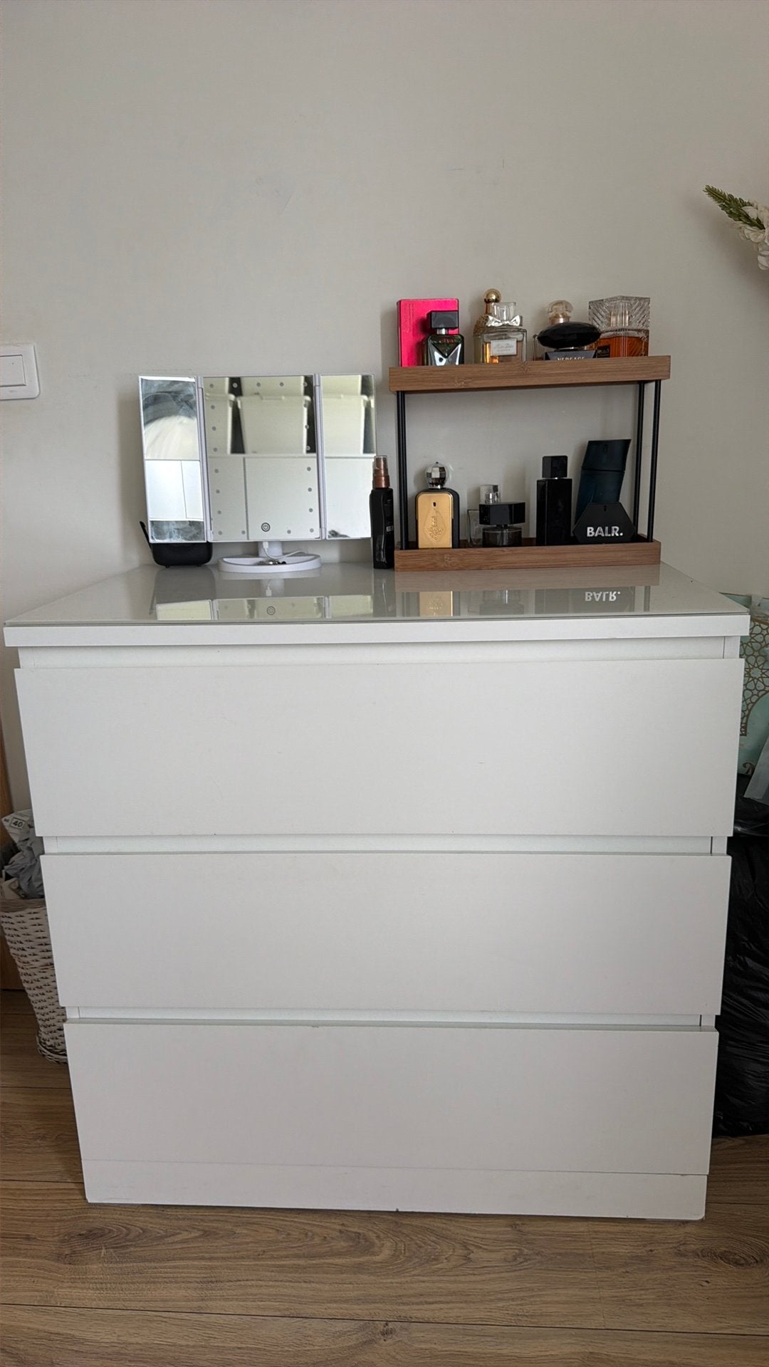 Lade kast met glas, Huis en Inrichting, Kasten | Ladekasten, Ophalen, Zo goed als nieuw, Glas