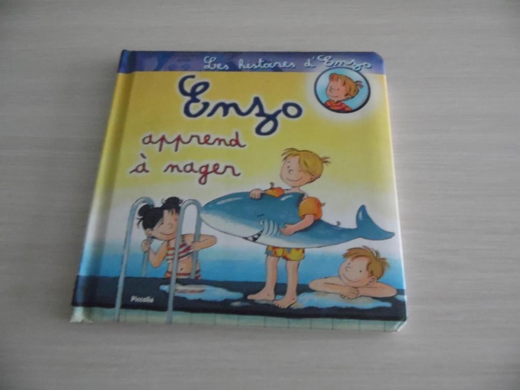 LES HISTOIRES D'ENZO ENZO  APPREND À NAGER, Garçon ou Fille, Enlèvement ou Envoi, Fiction général, Christian Tielmann