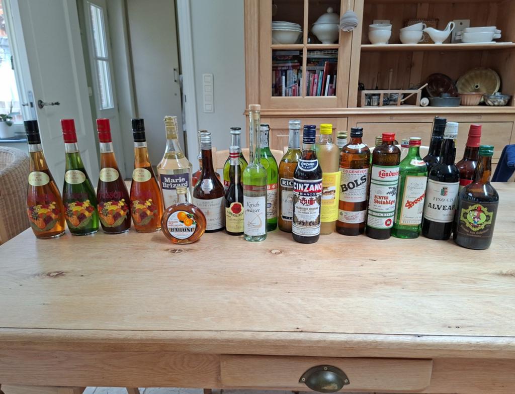 25 Likeuren, Pernod, Ricard,Genevers, Sherry's, Verzamelen, Ophalen