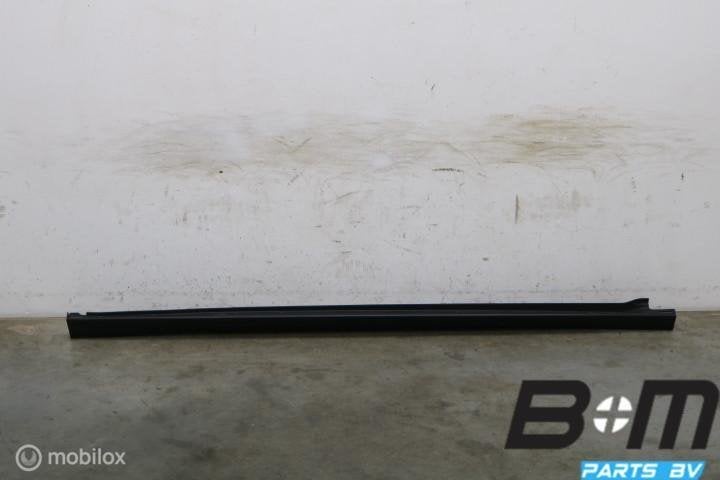Dorpelbekleding rechts VW T-Roc Cabrio 6km oud 2GC853856A, Gebruikt