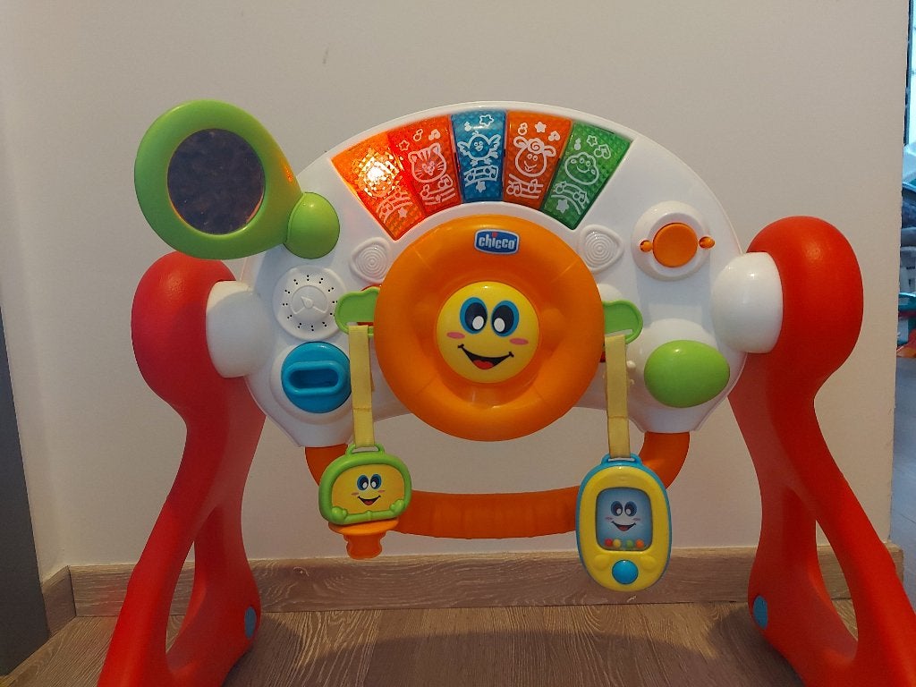 Chicco grow & walk 4 in 1 voor baby en peuter, Kinderen en Baby's, Ophalen, Zo goed als nieuw, Babygym, Met licht