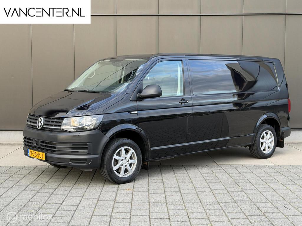 Volkswagen Transporter 2.0 TDI 150PK Automaat L2 MARGE Zwart, Autos, Achat, 3 places, 2500 kg, Noir