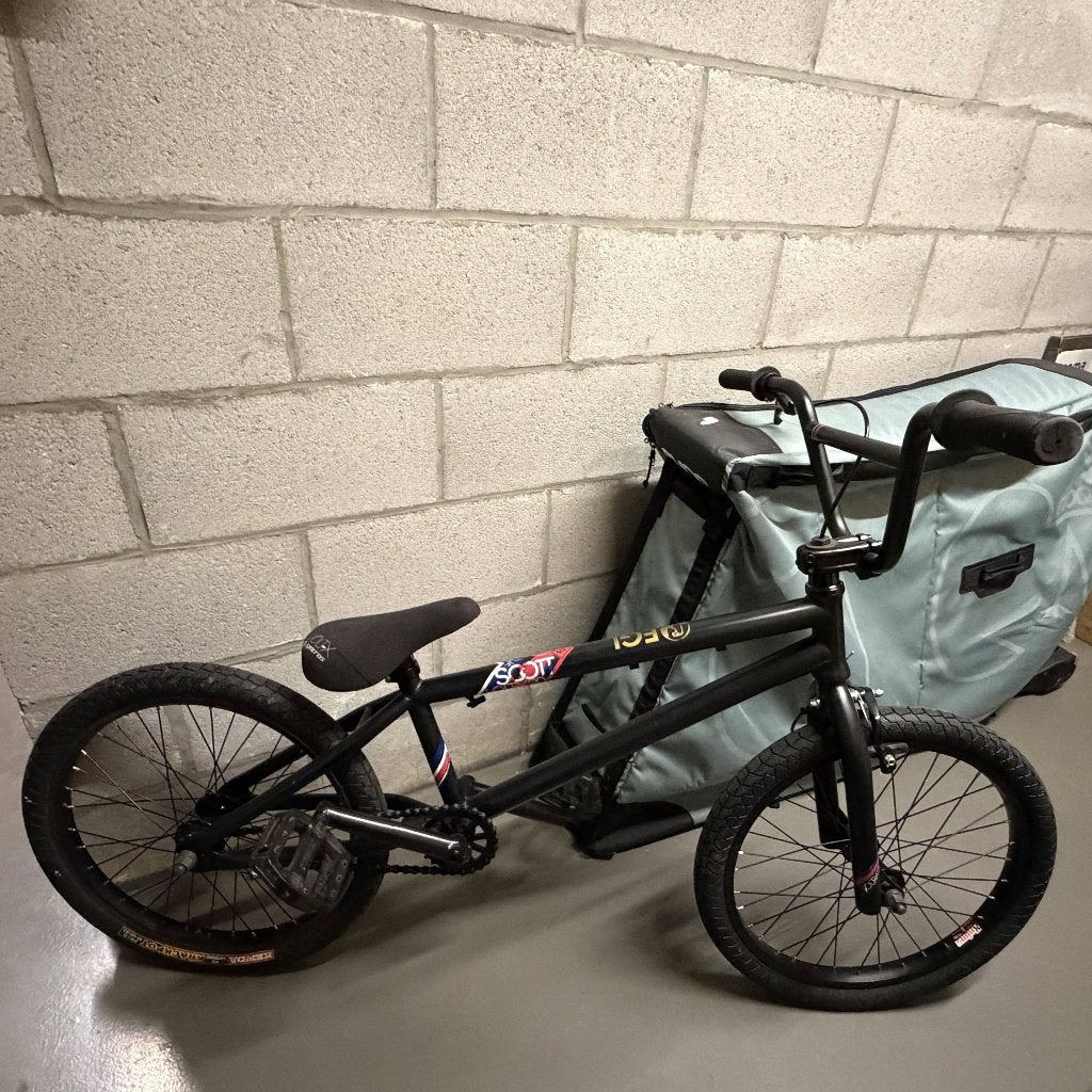 Scott Voltex BMX, Fietsen en Brommers, Ophalen, Zo goed als nieuw, Stuur 360° draaibaar
