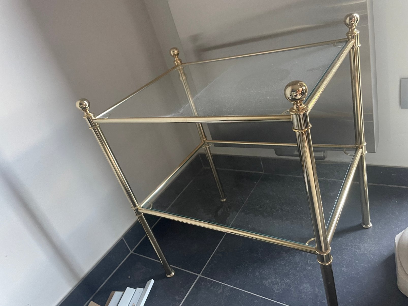 Bijzettafeltje koper en glas, Enlèvement, Comme neuf, Verre