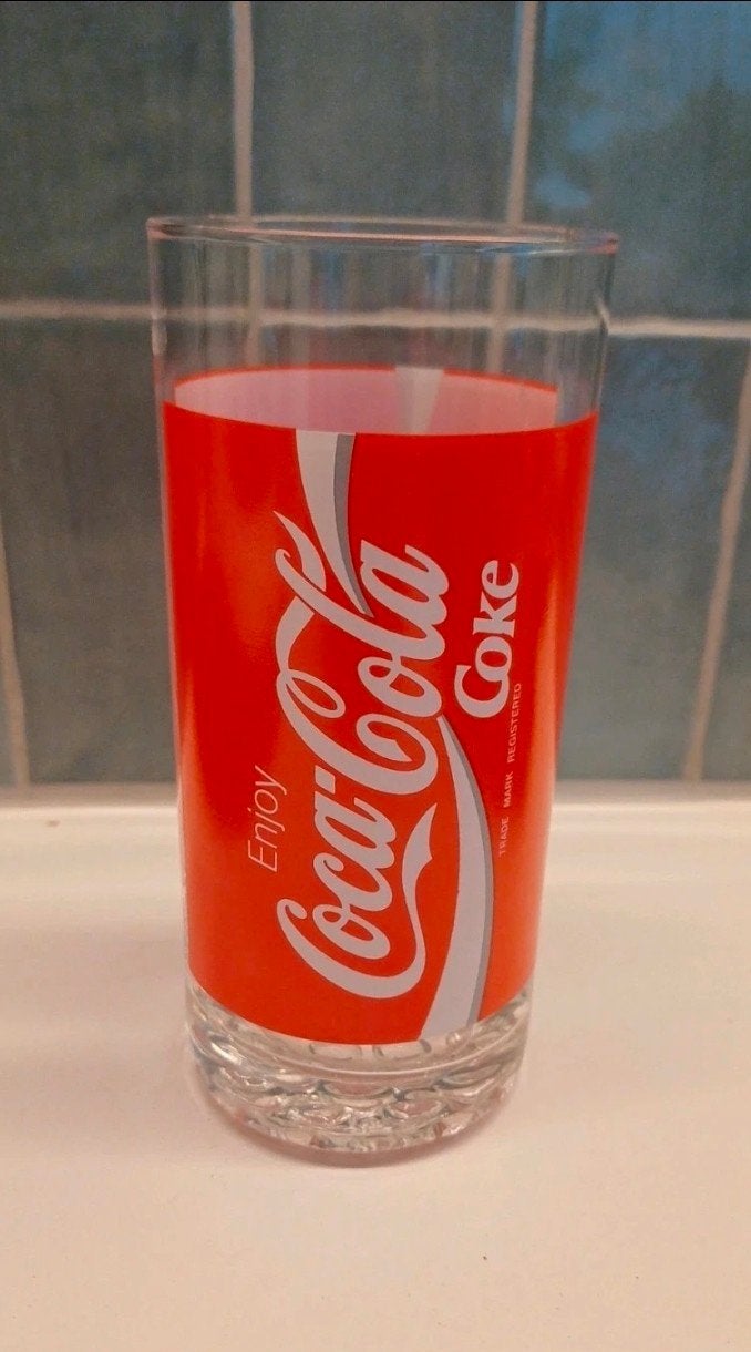 Verres à Coca-Cola à 1,5€ l'unité, Enlèvement