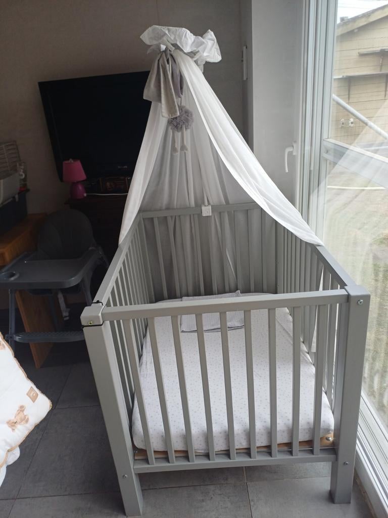 Babypark met hemel en matras, Ophalen