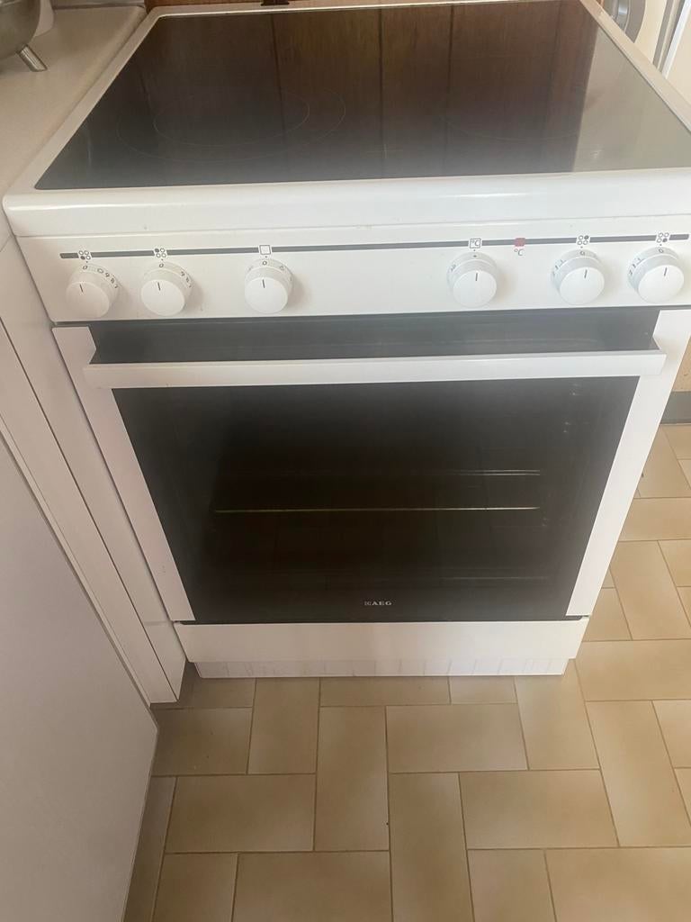 Keramische kookplaat met oven AEG, Ophalen, Zo goed als nieuw