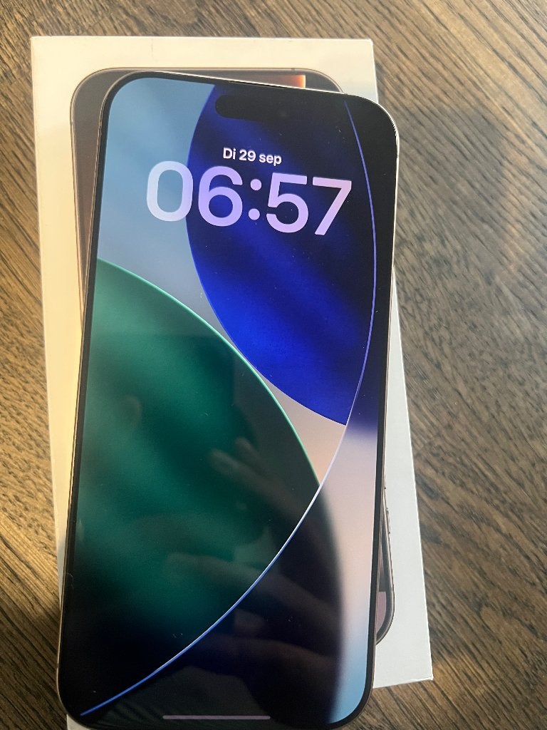 iPhone 16 pro Max, Telecommunicatie, 88 %, IPhone 16, Zo goed als nieuw, Zonder abonnement