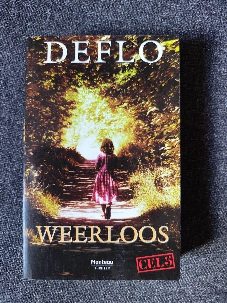 2 pockets DEFLO, Boeken, Ophalen of Verzenden, Gelezen