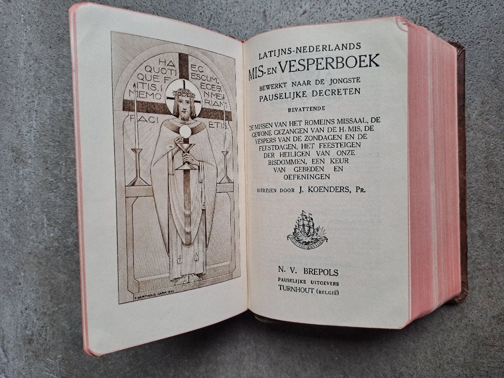 Missaal vesperboek uitgeverij NV Brepols 1942, Ophalen, Gebruikt, Boek, Christendom | Katholiek