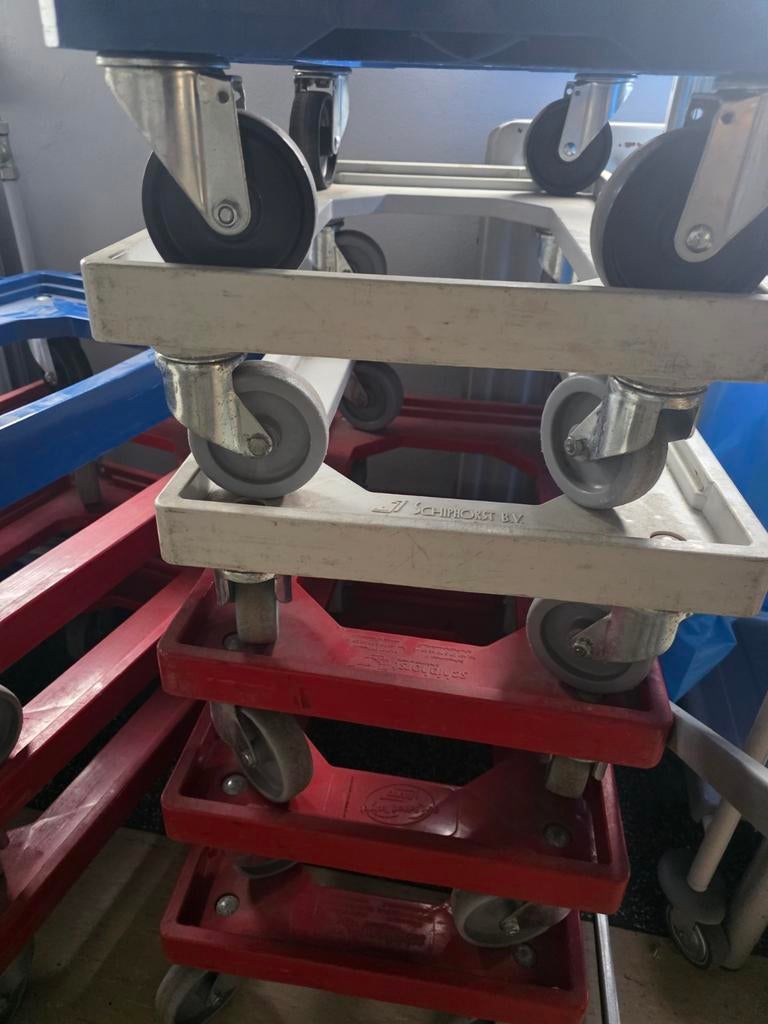 Dolly transportroller, Ophalen