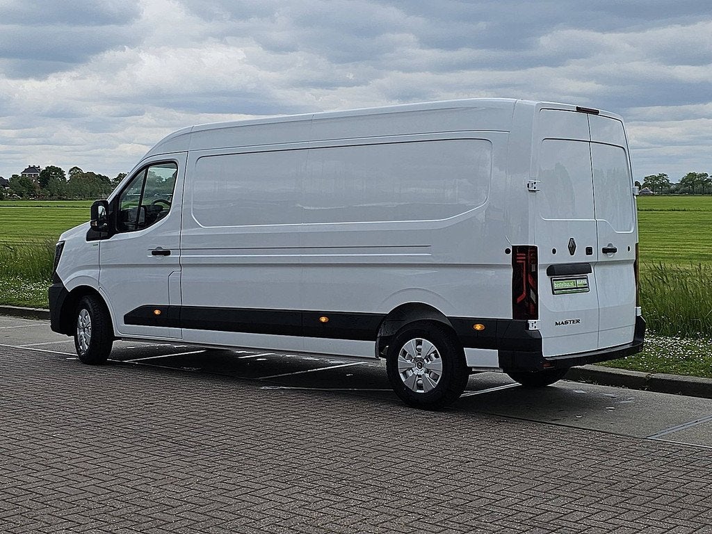 Renault Master T35 2.0 dCi 150 L3H2 Advance NIEUW - aangekle, Auto's, Voorwielaandrijving, 1998 cc, Gebruikt, 110 kW