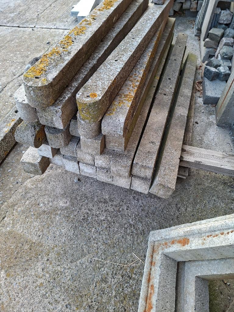 piquets clôtures en béton, Enlèvement, Utilisé, Autres matériaux