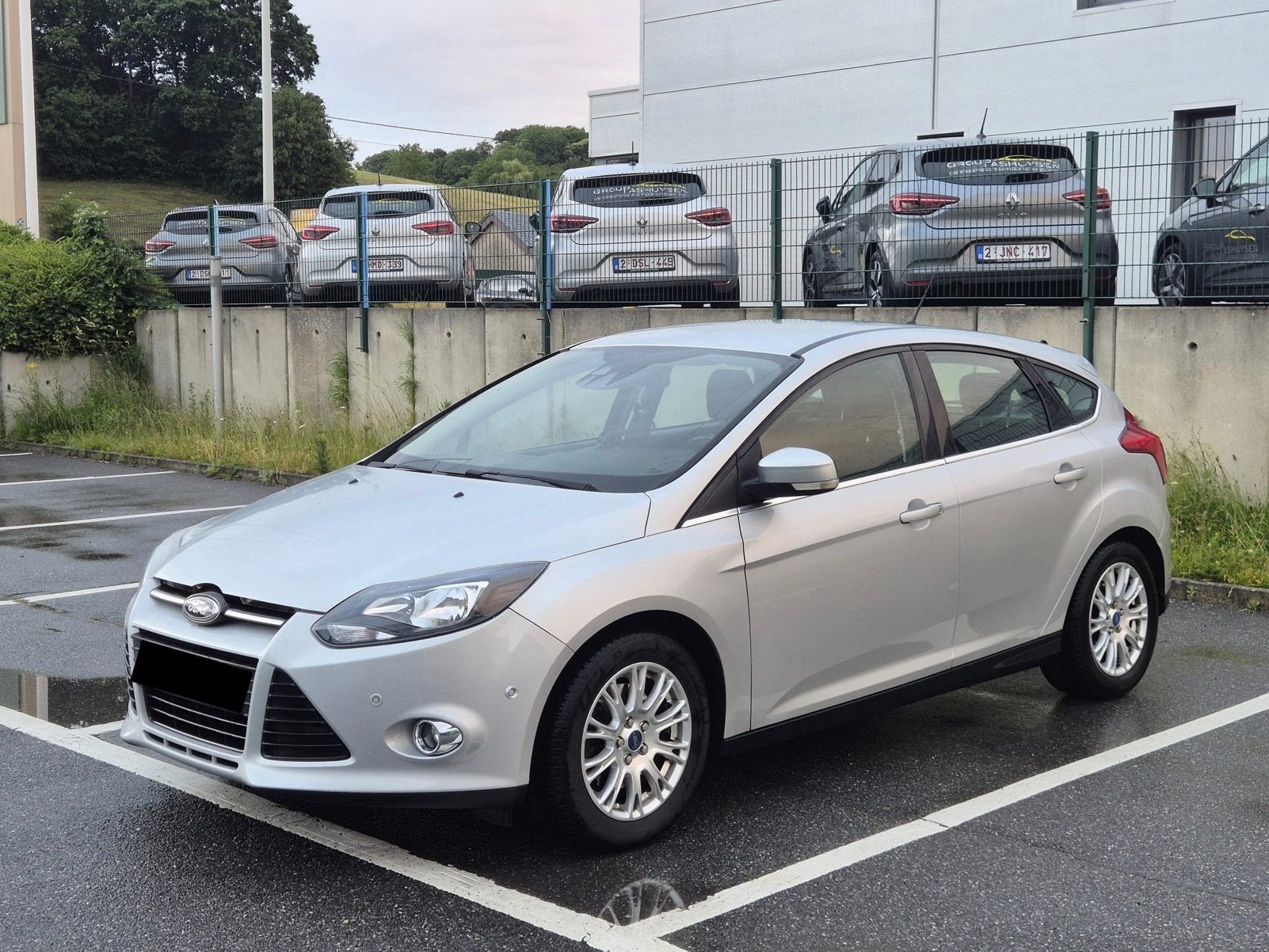 Ford Focus 1.6 Benzine, Auto's, Ford, Euro 5, Stof, 139 g/km, Zwart