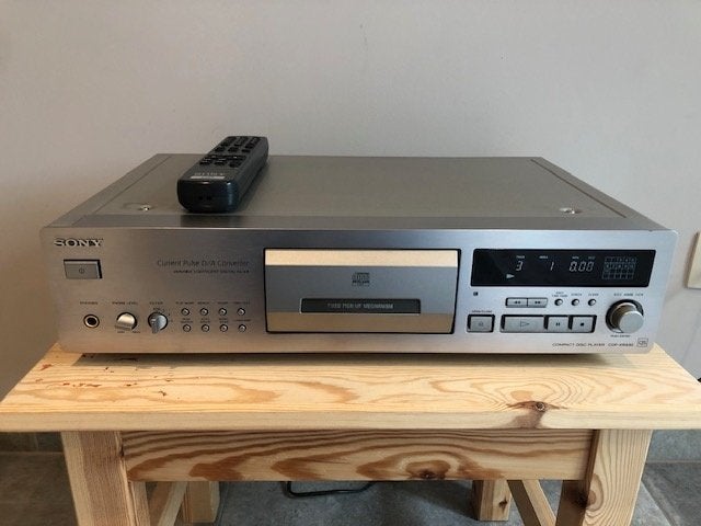 prachtige Sony CDP-XB930QS cdspeler met puck, Ophalen of Verzenden, Zo goed als nieuw, Sony