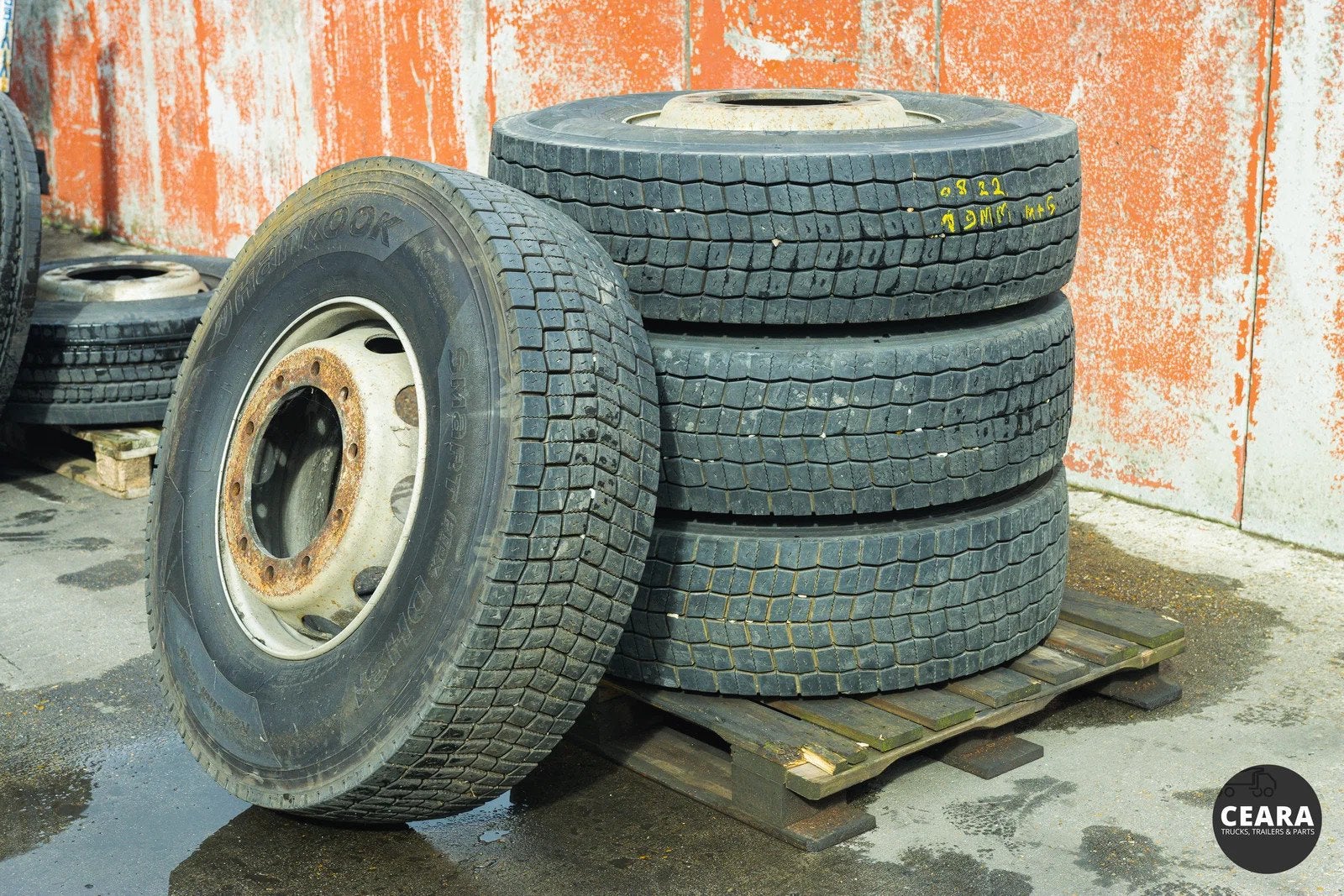 Hankook en Michelin, Utilisé, Autres marques, Autres pièces automobiles