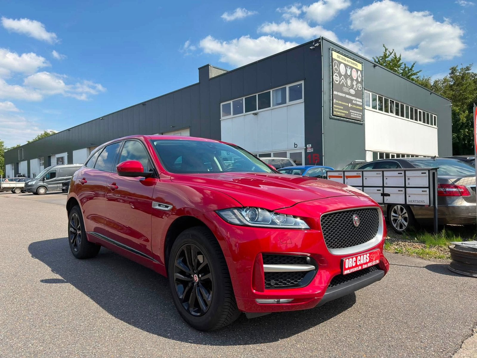 Jaguar F-Pace 2.0D AWD (4x4) R-Sport AUTOMAAT –GARANTIE, Automaat, Testrit aan huis, 4 cilinders, Leder