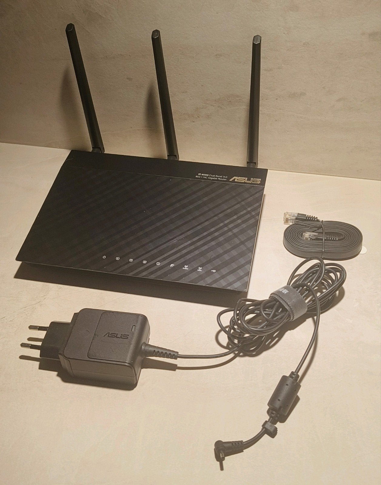 Asus RT-AC66 Dual Band 3x3 Gigabit Router, Ophalen of Verzenden, Zo goed als nieuw, Router, ASUS