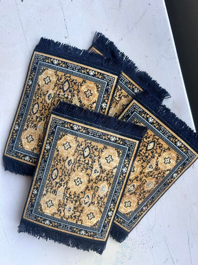 Onderleggers persische tapijt, Ophalen