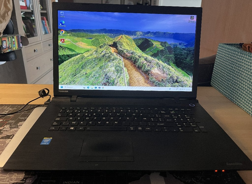 Laptop Toshiba Windows 11, Intel Core i3, 8GB Ram, SSD 120GB, Toshiba, 8 GB, Enlèvement, Utilisé