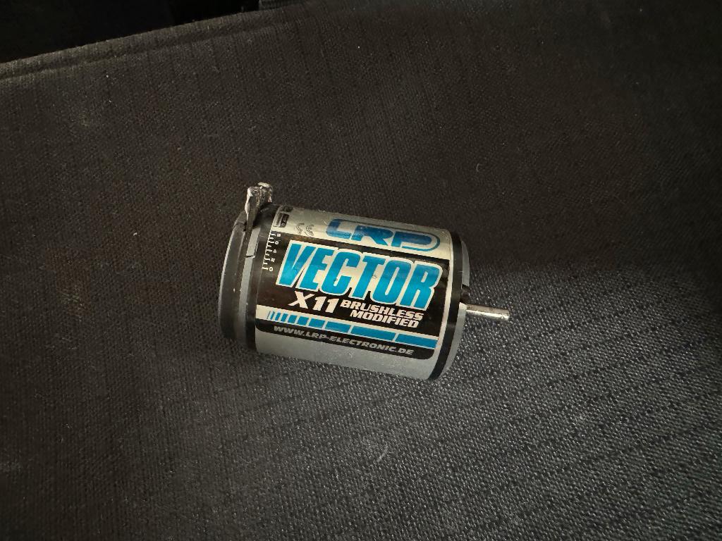 Moteur sans balais LRP Vector 3.5T 1/10 voiture RC, Enlèvement ou Envoi, Utilisé, Électro, Pièce