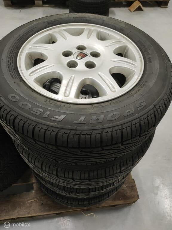 Banden Sport F1500 - 205/65R15 94H - 04425, Autos : Pièces & Accessoires, Enlèvement ou Envoi, Utilisé