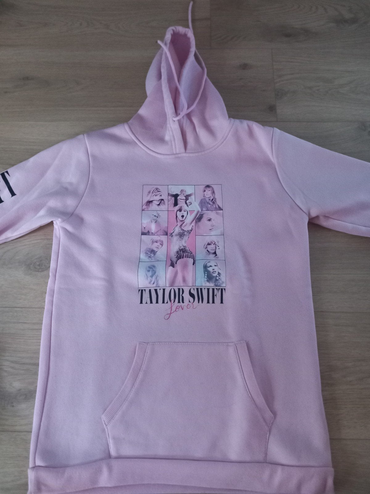 Trui Taylor Swift met kap, Kinderen en Baby's, Kinderkleding | Maat 164, Ophalen, Zo goed als nieuw, Meisje, Trui of Vest