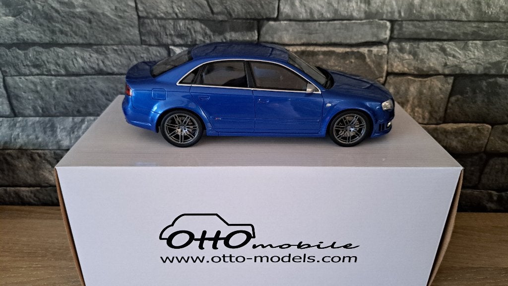 Audi RS 4 B7 Sedan 1:18éme ottomobile, Hobby & Loisirs créatifs, Voitures miniatures | 1:18, Neuf, OttOMobile, Enlèvement ou Envoi