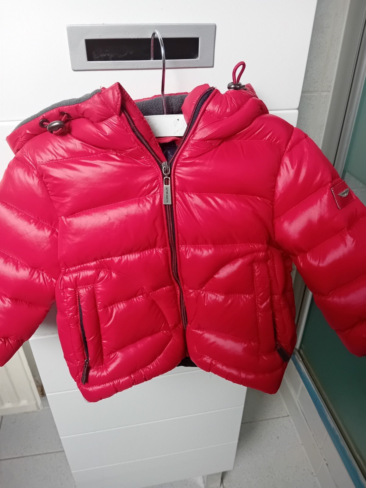 mooie winterjas maat 86 merk Aston Martin, Kinderen en Baby's, Ophalen of Verzenden